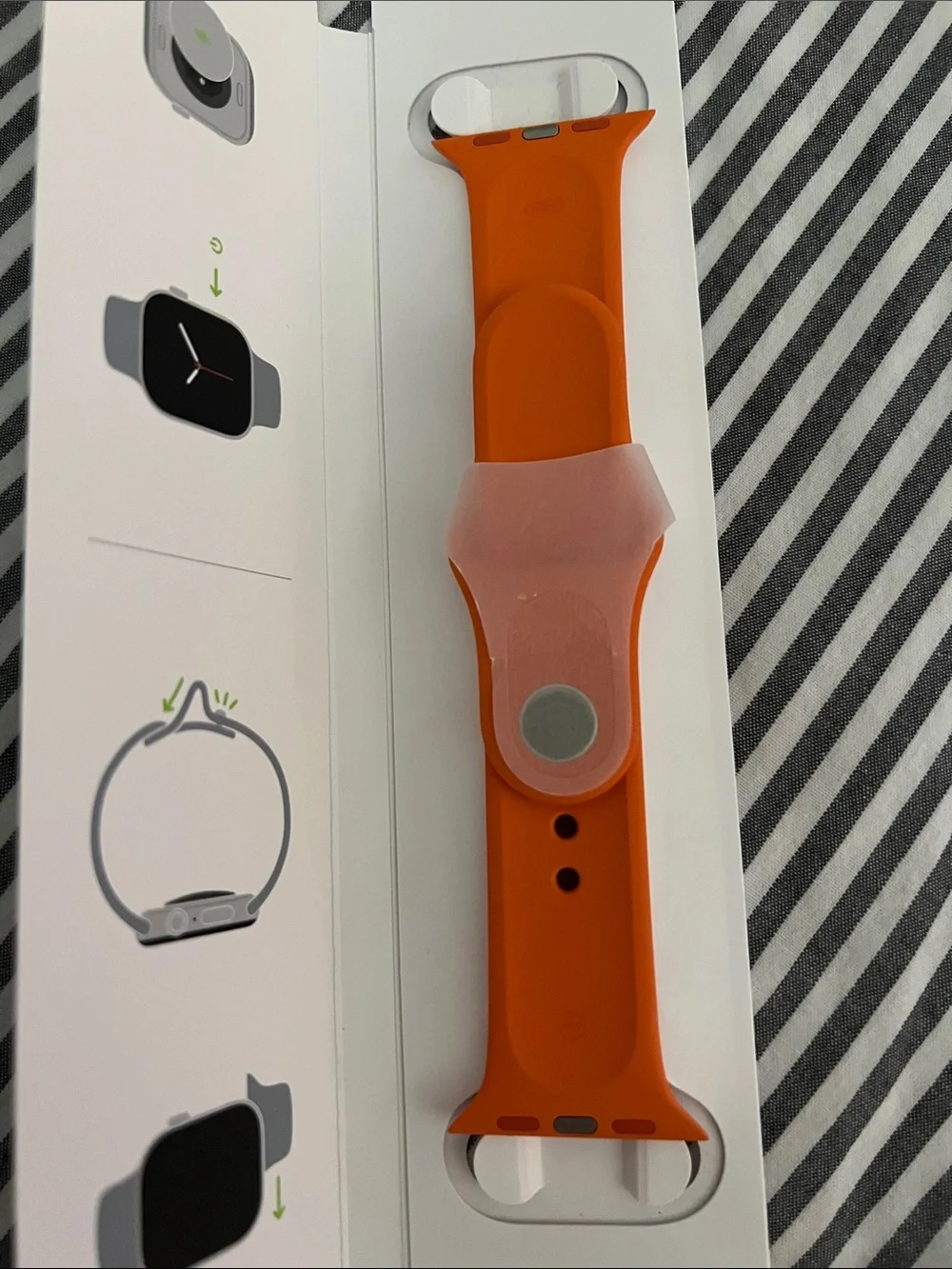 Hermés Apple Watch Band Orange Authentic 42mm